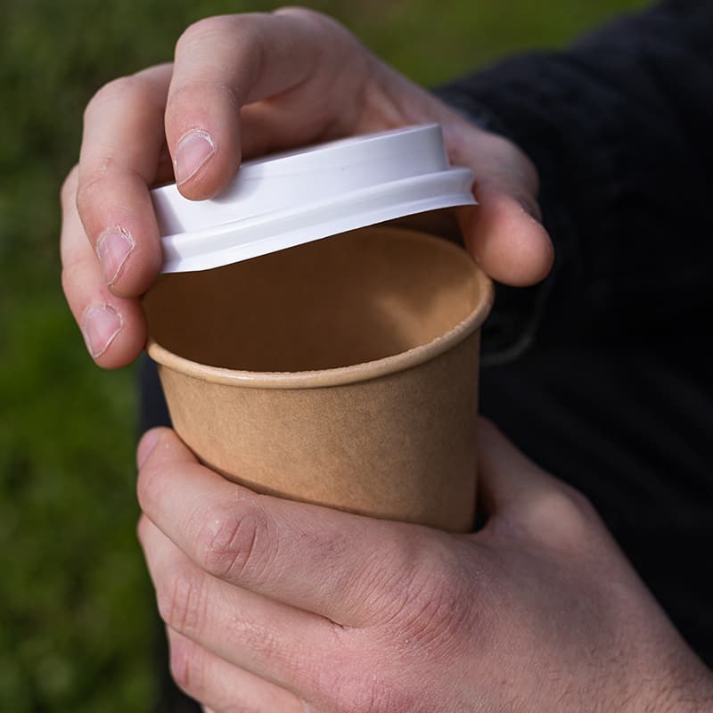 Vaso para café de cartón 240ml con tapa (1000 uds)